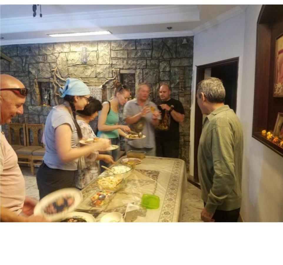 Sai Home Stay Bed & Breakfast- Near Tajmahal Agra  Esterno foto