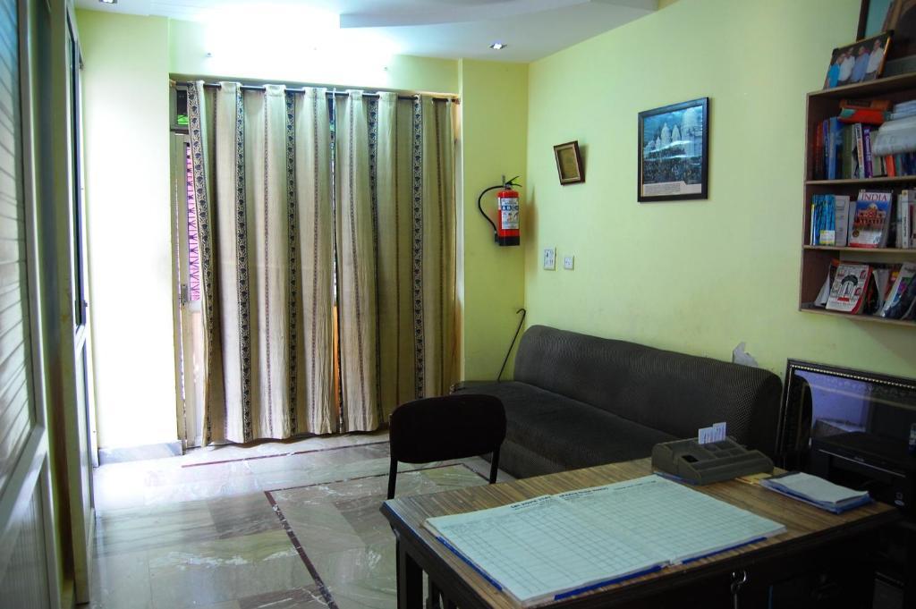 Sai Home Stay Bed & Breakfast- Near Tajmahal Agra  Esterno foto